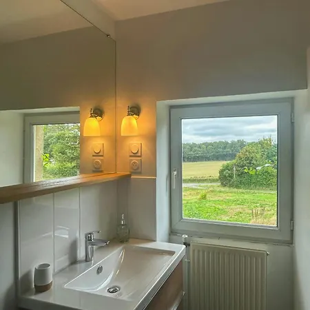 펜션 Family In The Alpes Mancelles *